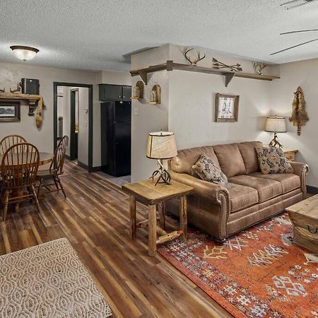 יוריקה ספרינגס Stonegate Lodge Bear'S Den Kitchen, Pool, Firepit, Wifi ,Smart Tvs מראה חיצוני תמונה