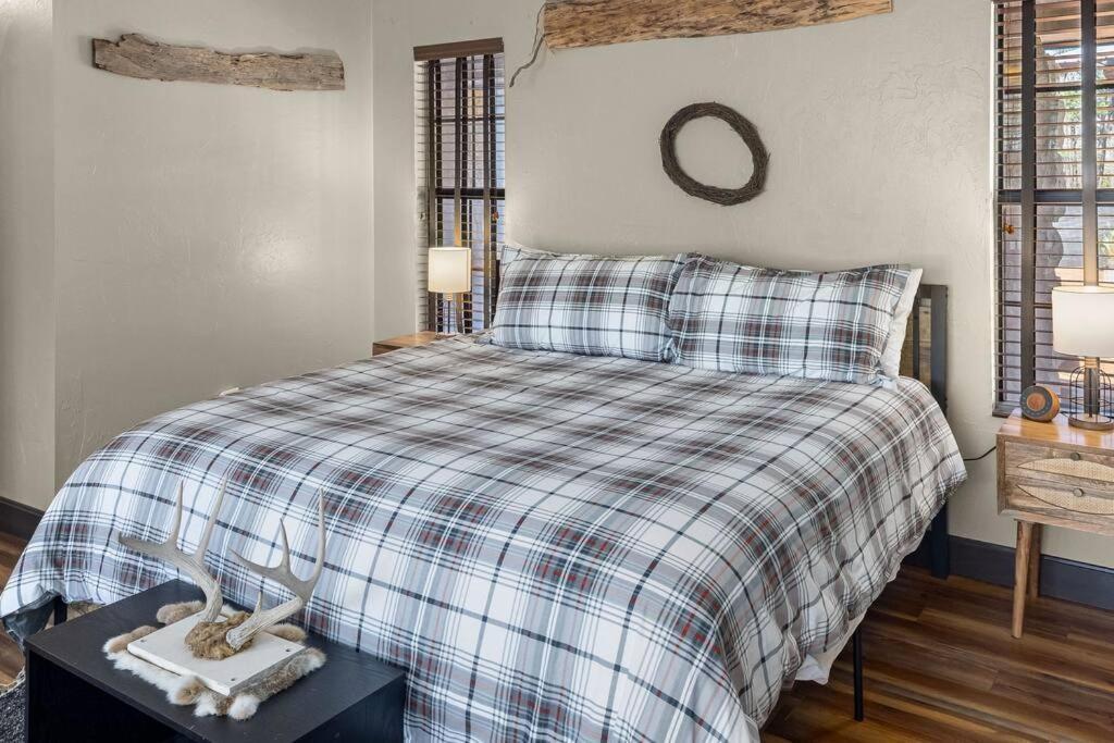 יוריקה ספרינגס Stonegate Lodge Bear'S Den Kitchen, Pool, Firepit, Wifi ,Smart Tvs מראה חיצוני תמונה