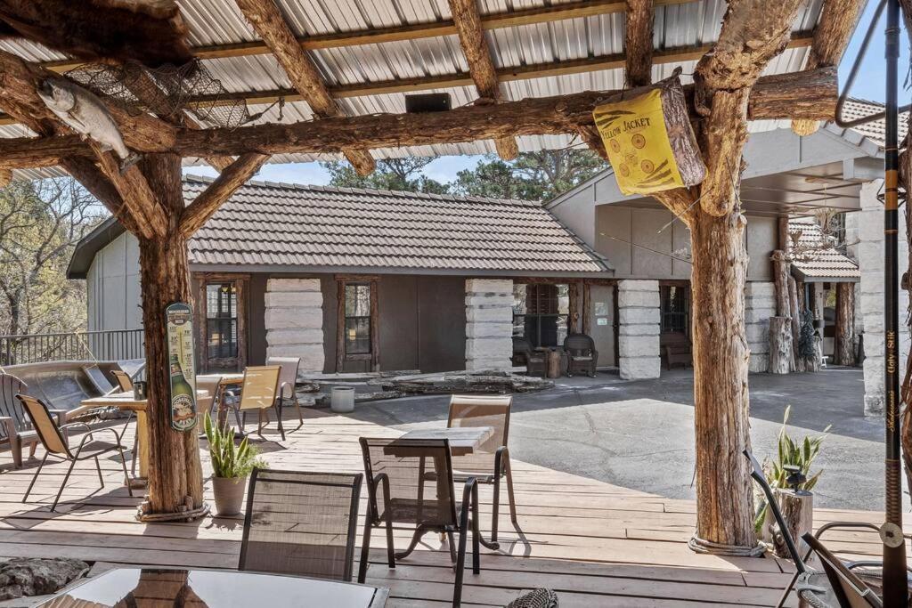 יוריקה ספרינגס Stonegate Lodge Bear'S Den Kitchen, Pool, Firepit, Wifi ,Smart Tvs מראה חיצוני תמונה